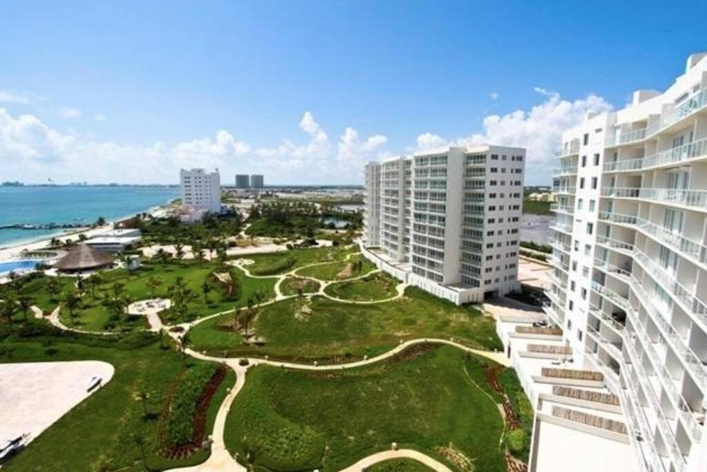 Amara By Andiani Aparthotel Cancún Esterno foto