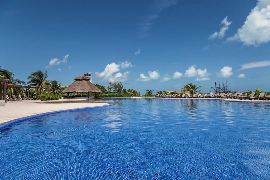 Amara By Andiani Aparthotel Cancún Esterno foto